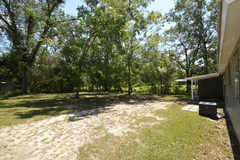 543 2nd, Chipley, FL 32428 photo 3