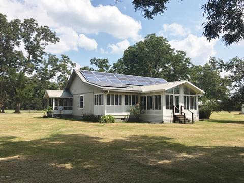 5802 Hwy 71, Malone, FL 32445 photo 1
