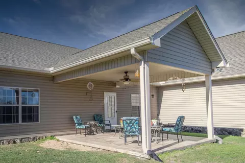 1123 Pine Bluff Dr, Chipley, FL 32428 photo 6