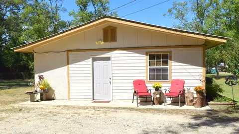 602 4th St, Chipley, FL 32428 photo 16