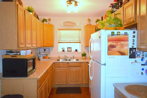 602 4th St, Chipley, FL 32428 photo 6