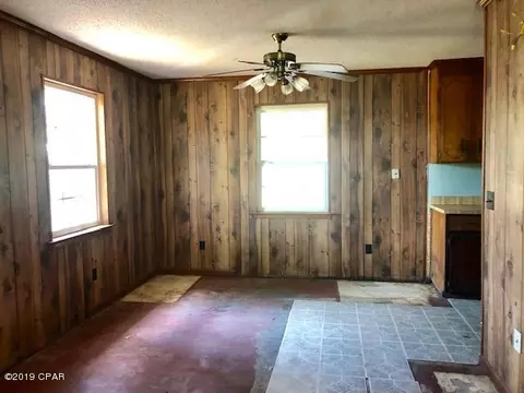 5479 9th St, Malone, FL 32445 photo 4