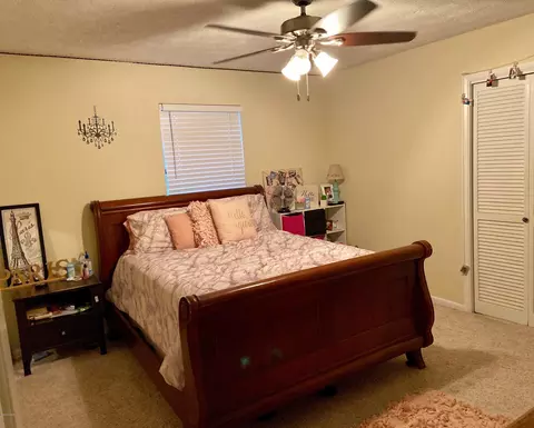 493 1st St, Chipley, FL 32428 photo 8