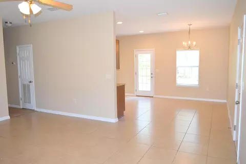 4121 Merrick Dr, Chipley, FL 32428 photo 3