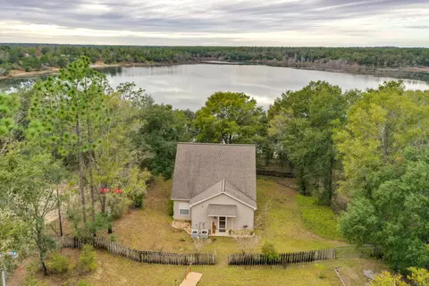 2793 Summer Dr, Chipley, FL 32428 photo 1