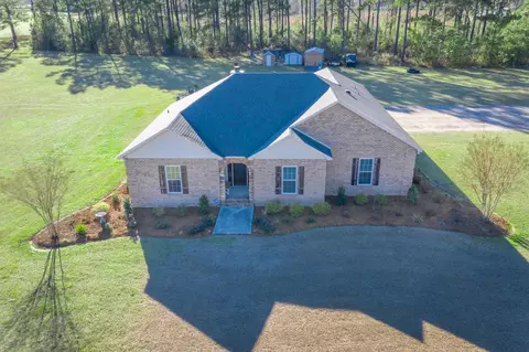 1764 Gainer Rd, Chipley, FL 32428 photo 1