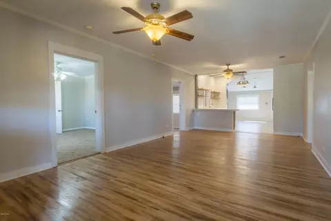 1349 Forrest Ave, Chipley, FL 32428 photo 4
