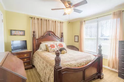 321 Pleas Cir, Chipley, FL 32428 photo 11