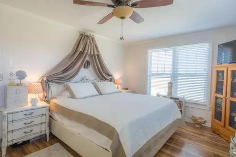 321 Pleas Cir, Chipley, FL 32428 photo 7