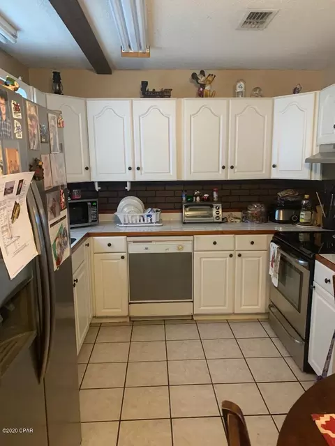 5604 Hale Cir, Bascom, FL 32423 photo 7
