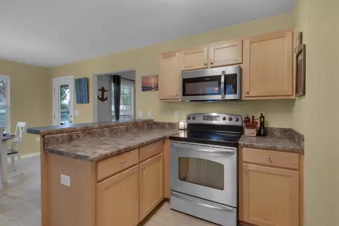 4070 Berry Cir, Pace, FL 32571 photo 13