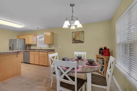 4070 Berry Cir, Pace, FL 32571 photo 17