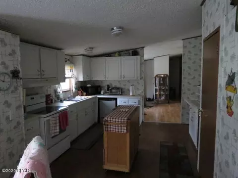 1331 Holley Ave, Chipley, FL 32428 photo 3