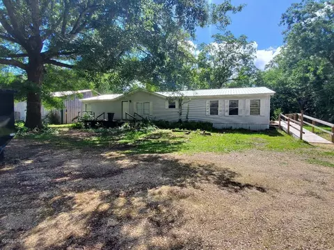1331 Holley Ave, Chipley, FL 32428 photo 1
