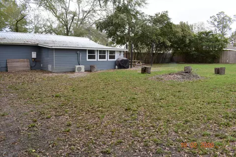 616 Pear St, Chipley, FL 32428 photo 14