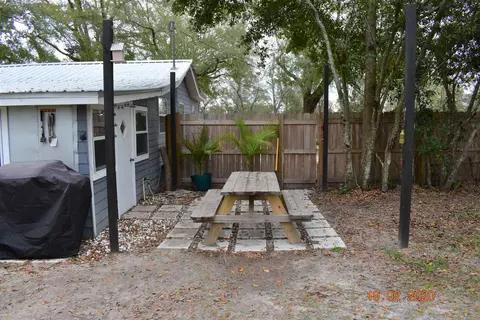 616 Pear St, Chipley, FL 32428 photo 16