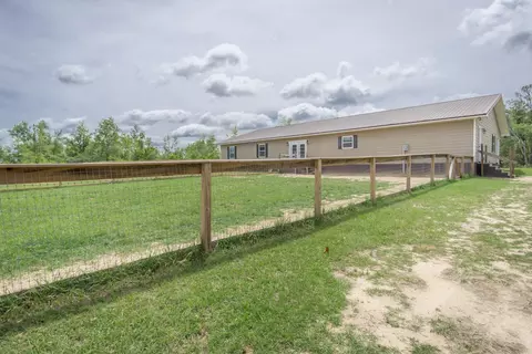 308 Pike Pond Rd, Chipley, FL 32428 photo 3