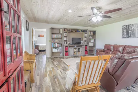 308 Pike Pond Rd, Chipley, FL 32428 photo 5