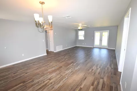 1752 Cara Ct, Chipley, FL 32428 photo 3