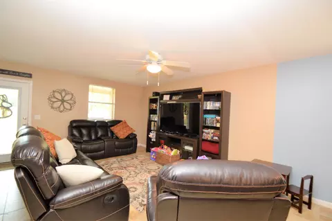 2582 Clayton Rd, Chipley, FL 32428 photo 3