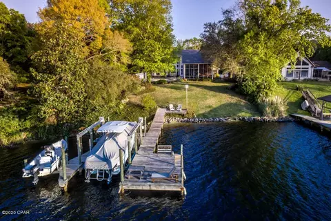 1009 Lake Dr, Niceville, FL 32578 photo 12