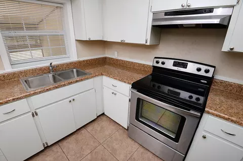 159 Bourbon St, Freeport, FL 32439 photo 8