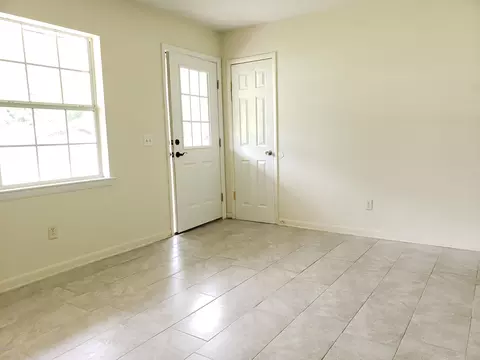 551 Davis St, Chipley, FL 32428 photo 11