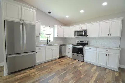 833 8th St, Chipley, FL 32428 photo 8