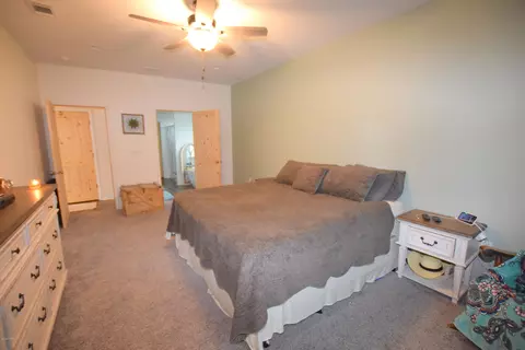 503 Lakepointe Dr, Chipley, FL 32428 photo 9