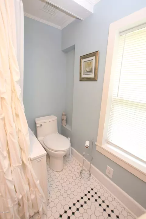 1082 Clayton Rd, Chipley, FL 32428 photo 10
