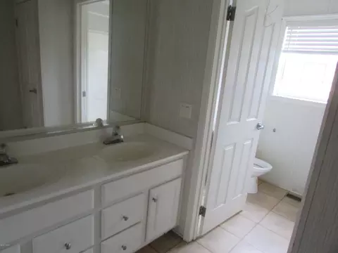 6488 Wolf Pond Rd, Bascom, FL 32423 photo 10