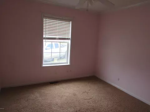 6488 Wolf Pond Rd, Bascom, FL 32423 photo 7