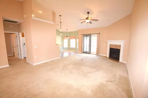 2013 Shenandoah Blvd, Chipley, FL 32428 photo 2