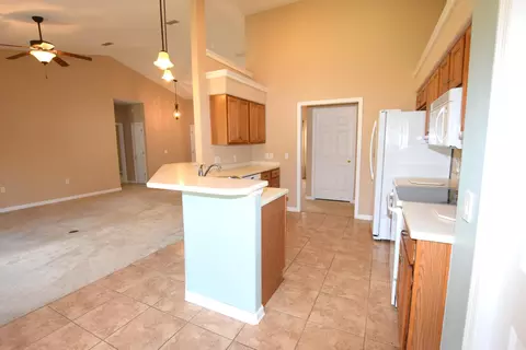 2013 Shenandoah Blvd, Chipley, FL 32428 photo 7