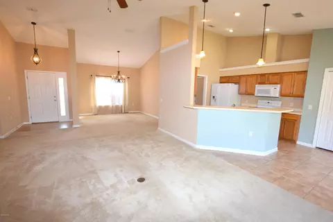 2013 Shenandoah Blvd, Chipley, FL 32428 photo 3