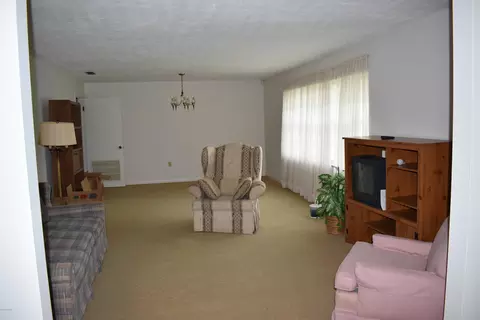 686 Corbin Rd, Chipley, FL 32428 photo 4