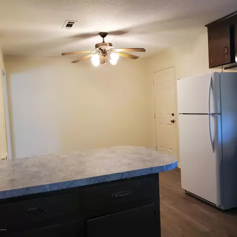 5343 7th St, Malone, FL 32445 photo 9