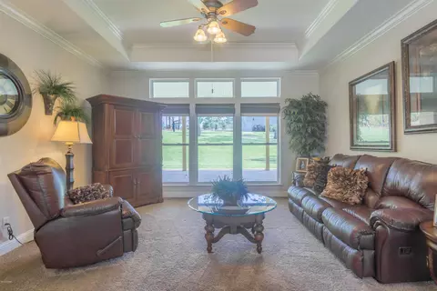 1205 Pine Bluff Dr, Chipley, FL 32428 photo 4