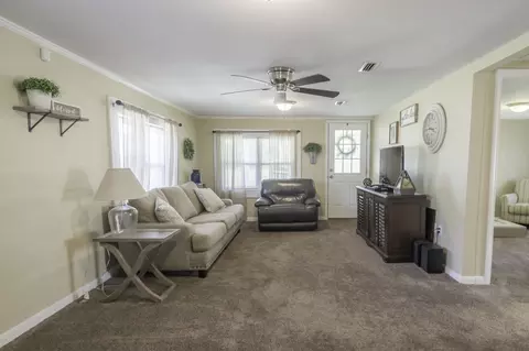 1333 Forrest Ave, Chipley, FL 32428 photo 3