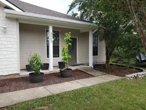 3962 Falcon Dr, Chipley, FL 32428 photo 2