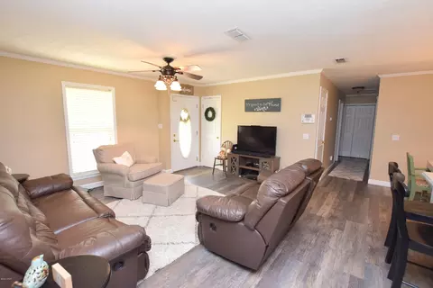 834 Kirkland Rd, Chipley, FL 32428 photo 3
