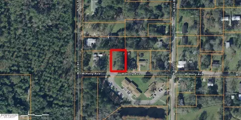 1372 Holley Ave, Chipley, FL 32428 photo 1