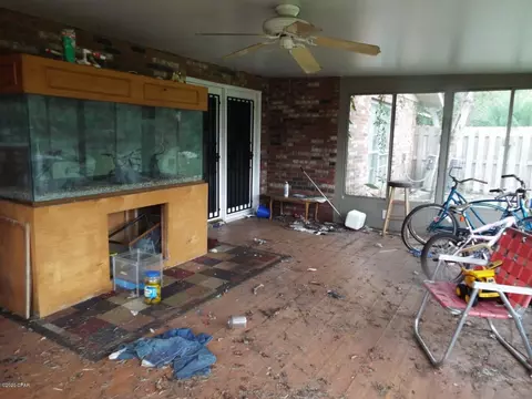 504 E 3rd St, Lynn Haven, FL 32444 photo 3