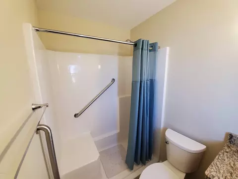 606 E Pine Forest Dr, Lynn Haven, FL 32444 photo 17