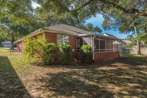 5805 Hilary St, Crestview, FL 32539 photo 6
