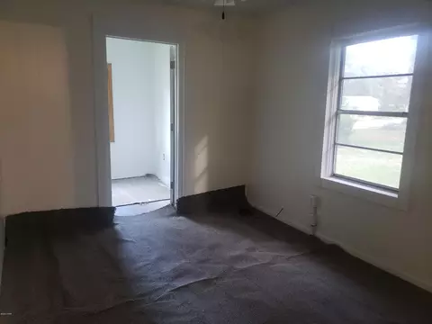 610 Pear St, Chipley, FL 32428 photo 9