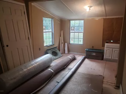 610 Pear St, Chipley, FL 32428 photo 7