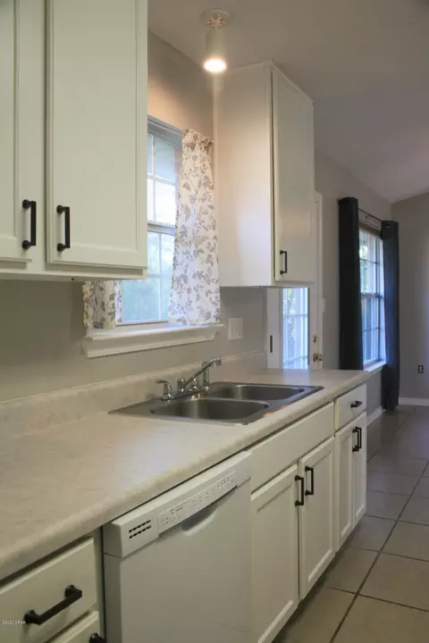 5203 Whitehurst Ln, Crestview, FL 32536 photo 5