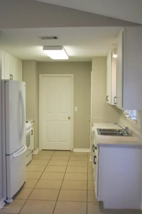 5203 Whitehurst Ln, Crestview, FL 32536 photo 4