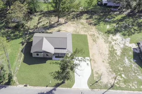 745 4th St, Chipley, FL 32428 photo 25
